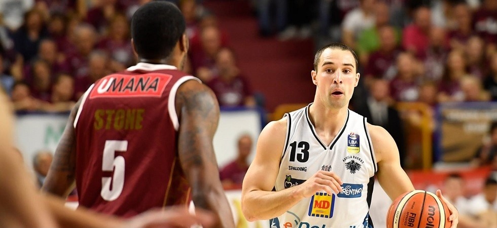 Foto di Monti Notte fonda per l'Aquila Basket, Venezia domina e va sul 2-0